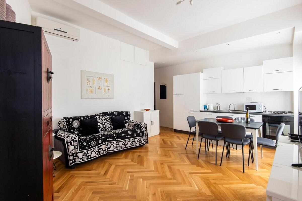 St Peter Metro At 3 Minutes Apartment