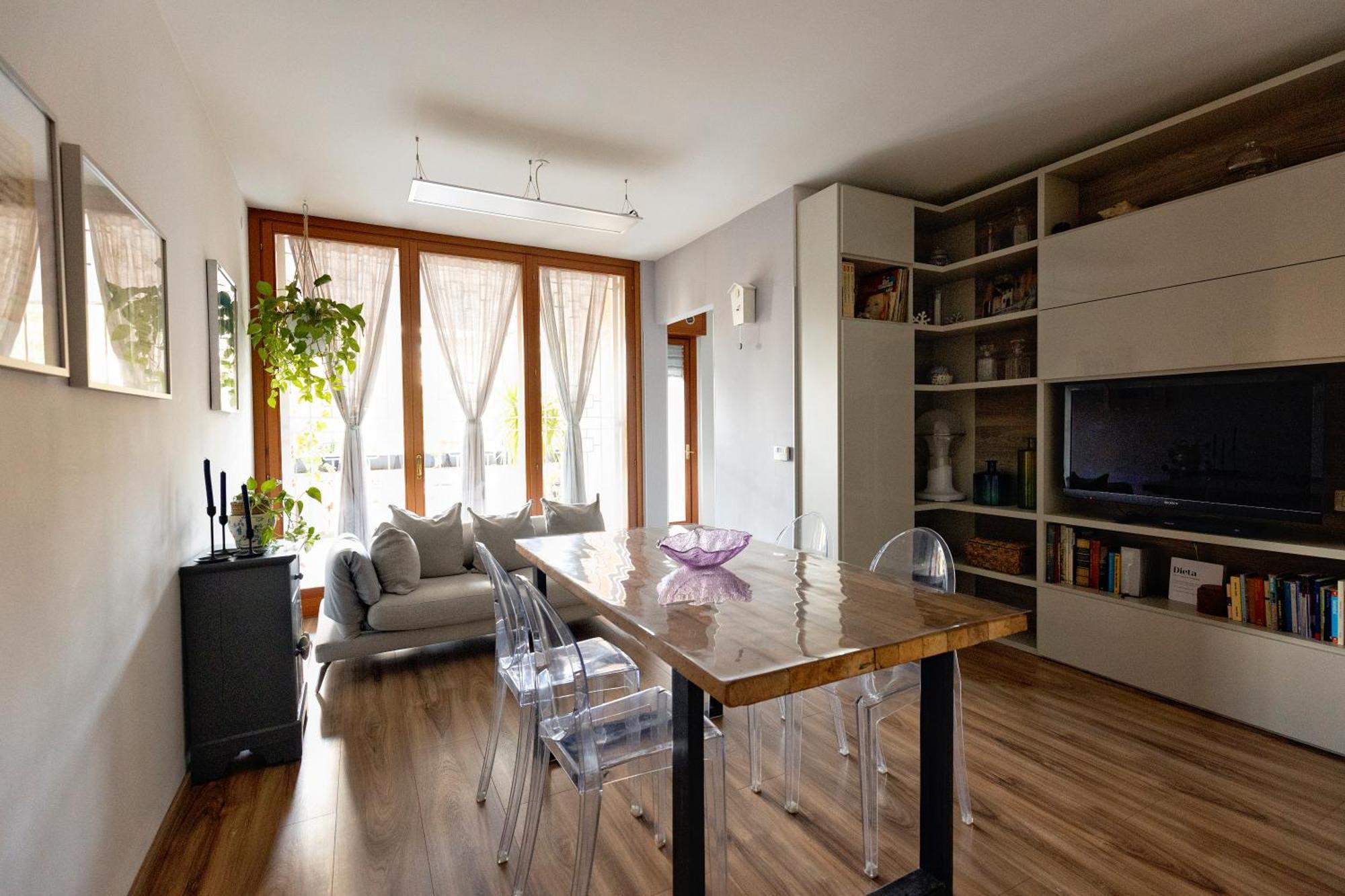 Holiday Home Roma Apartment *
