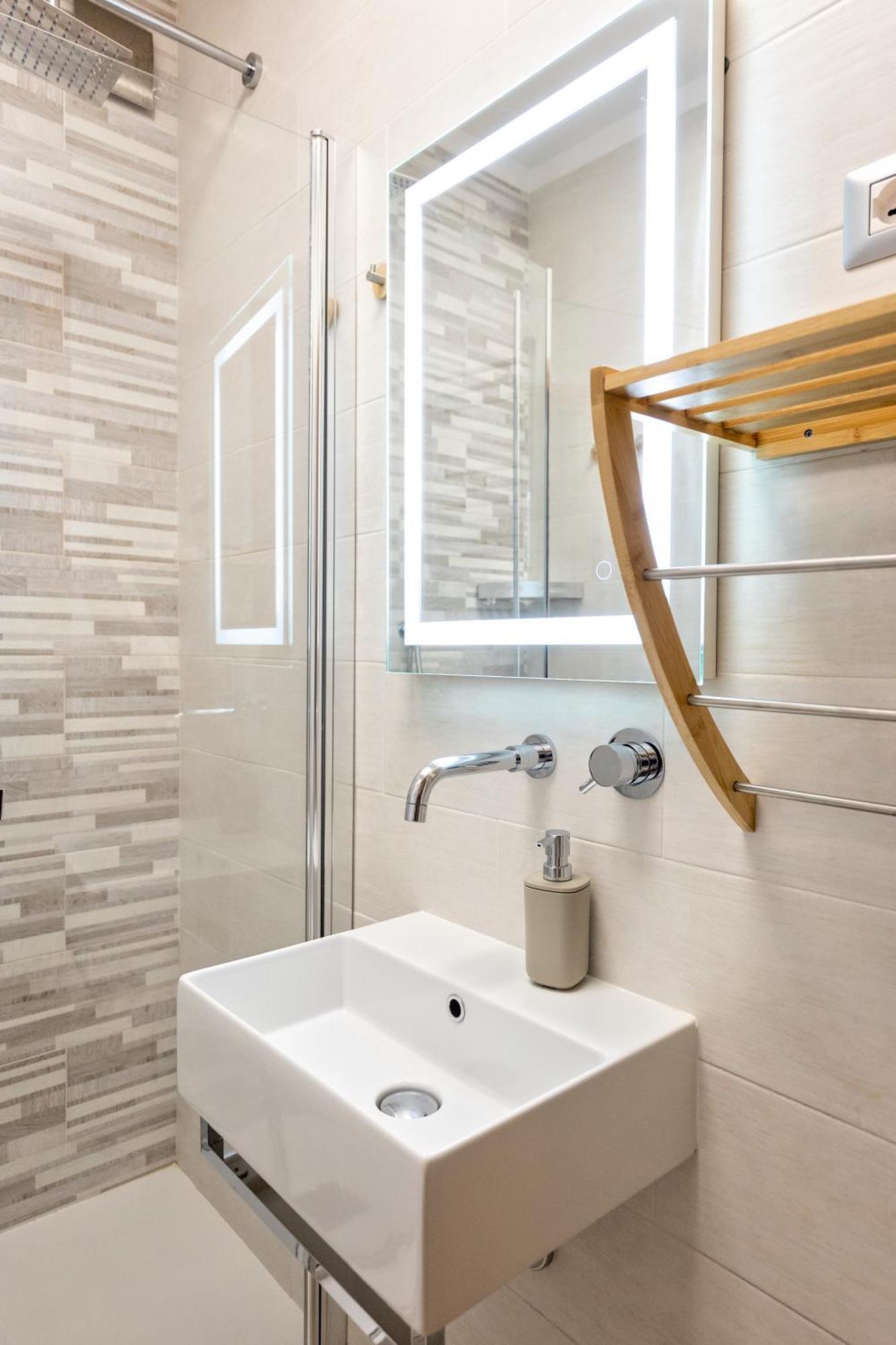 Holiday Home Roma Apartment *