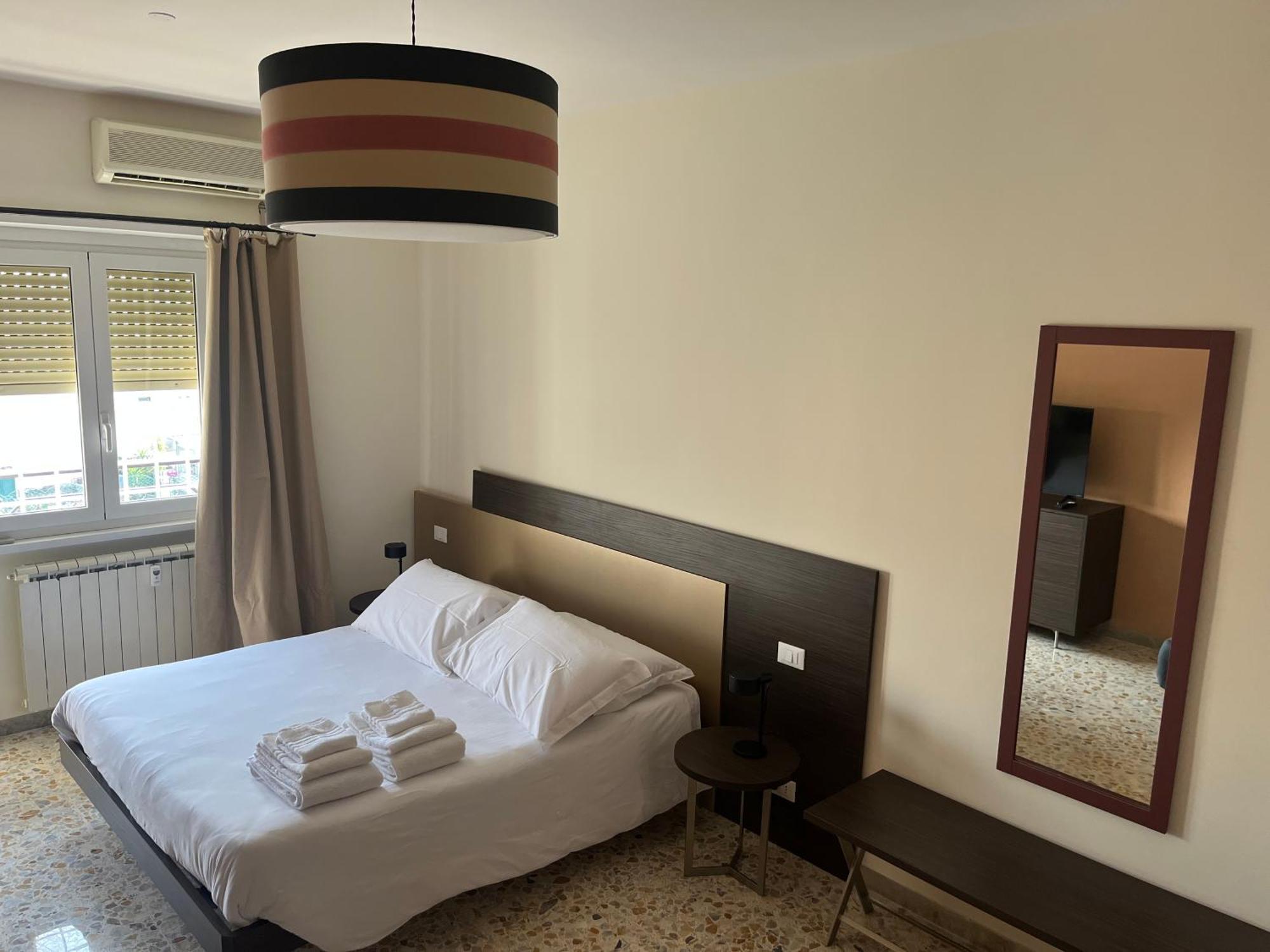 Panoramic Penthouse 10m From Metro A Apartment *