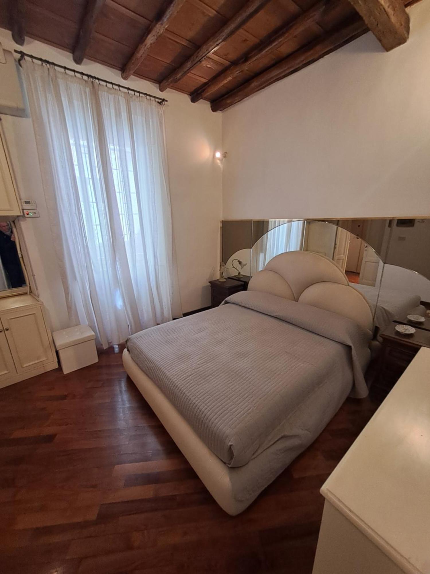 Piazza Dell'orologio Apartment