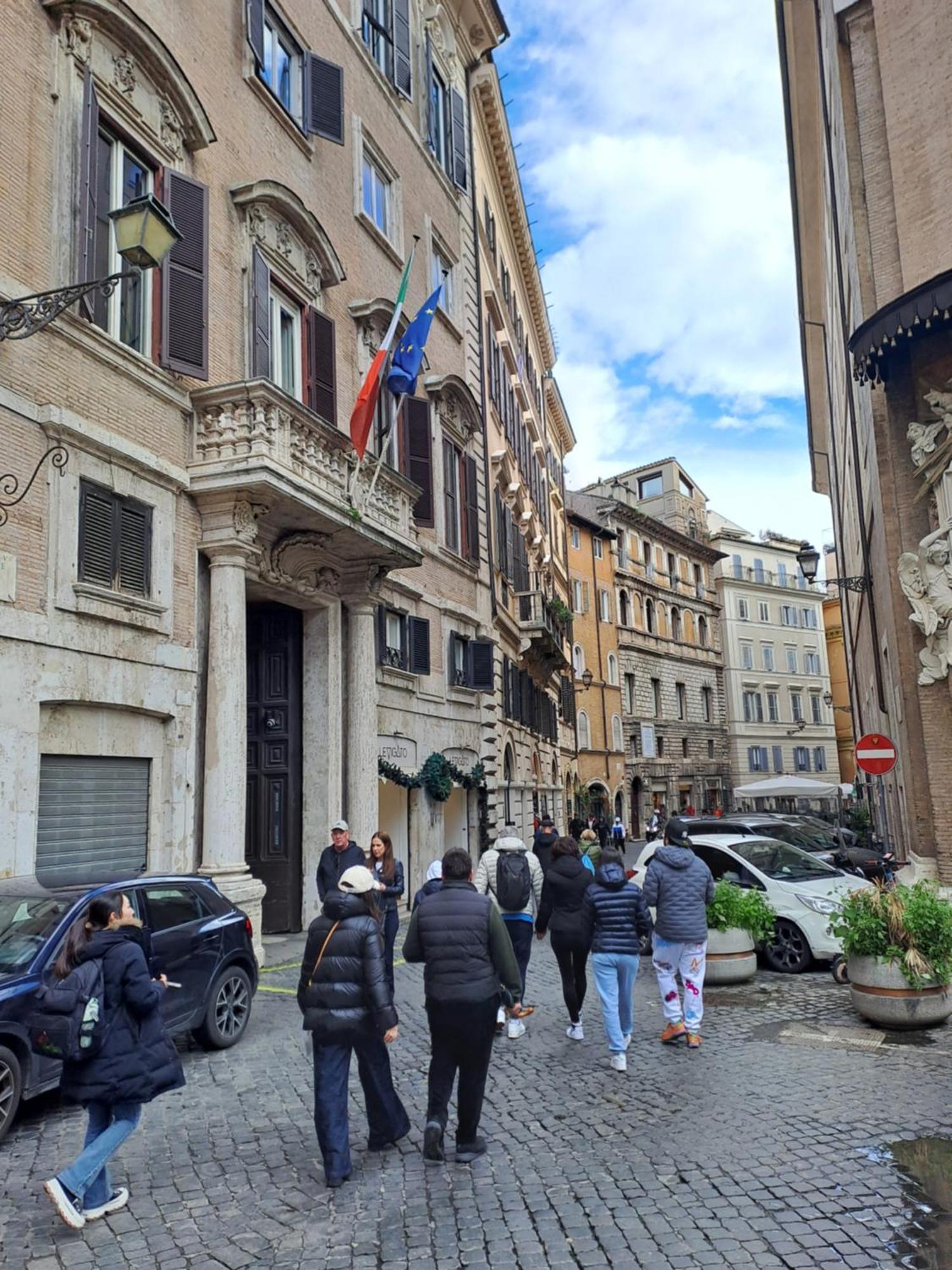 Piazza Dell'orologio Rome