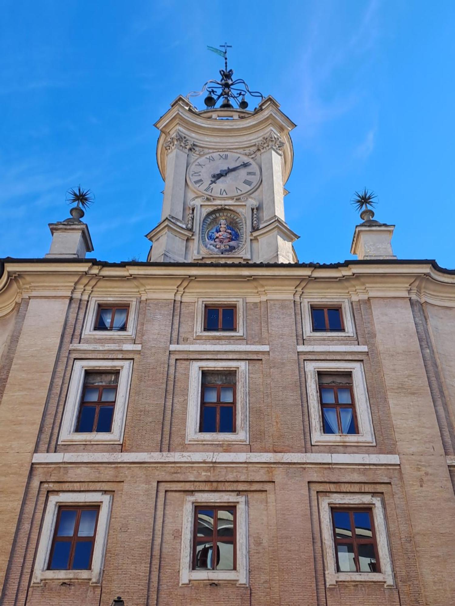 Apartment Piazza Dell'orologio