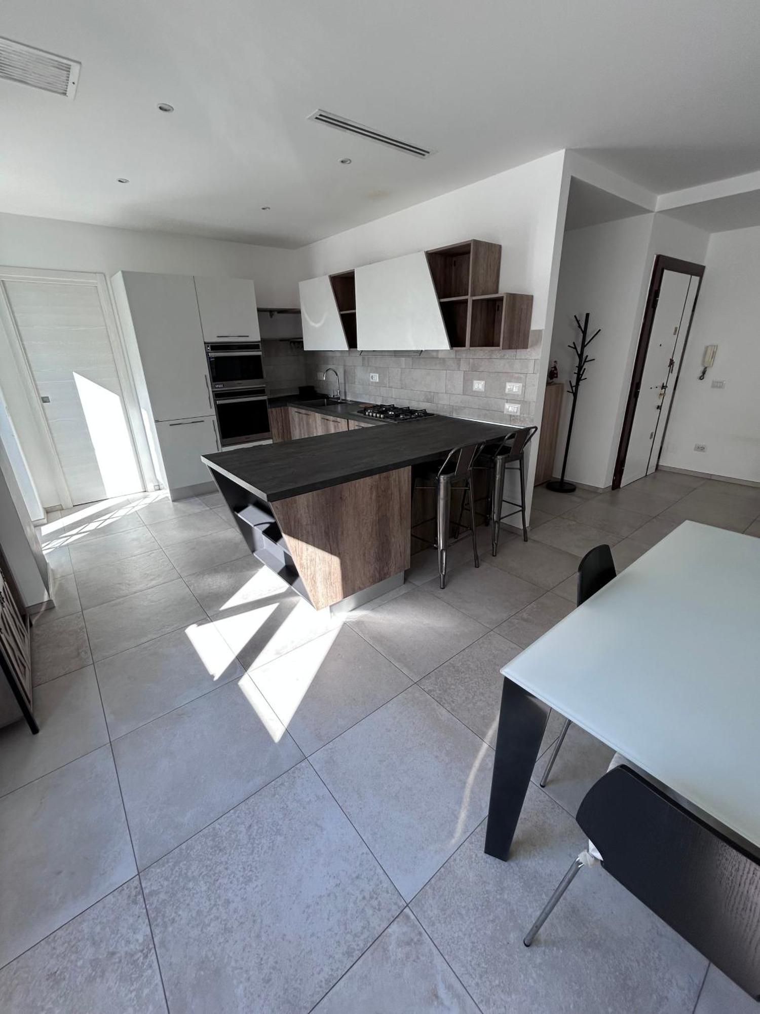 Apartment Realty Company Tor Millina Rome