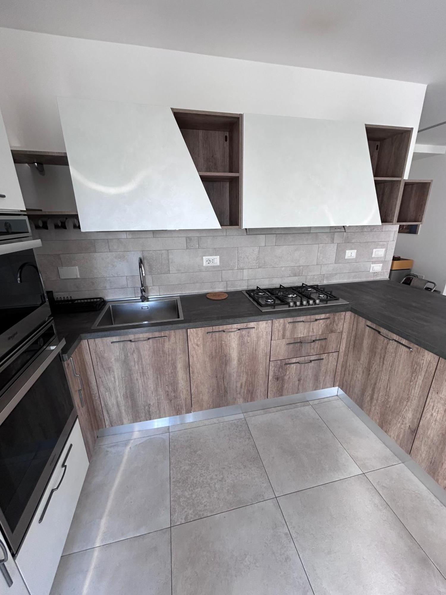 Realty Company Tor Millina Apartment *