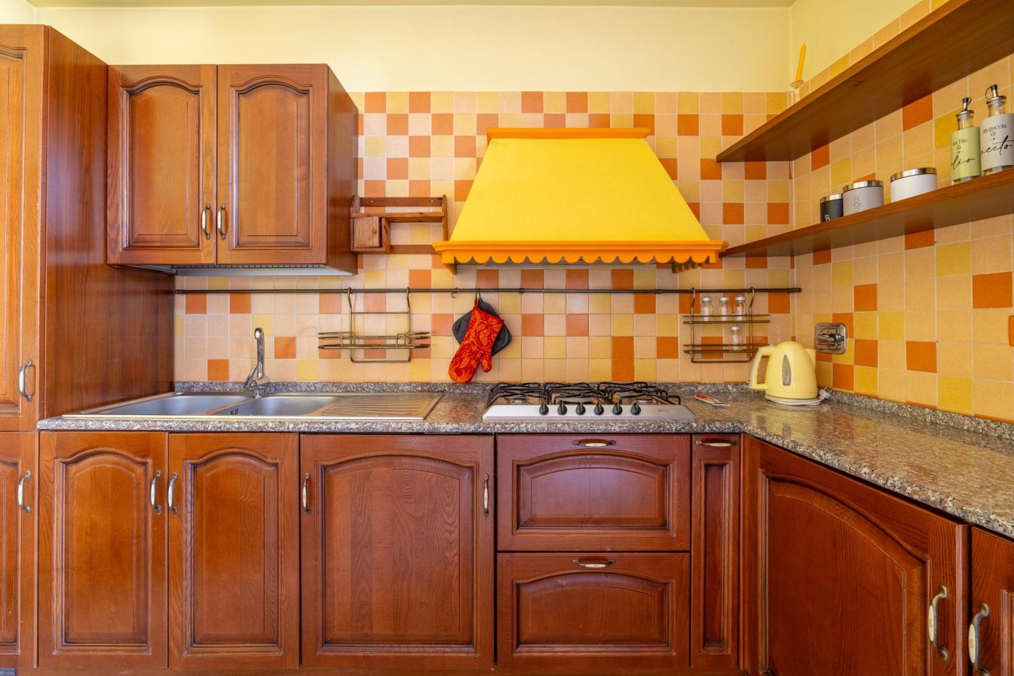 Colorful House On The Tiber Apartment Rome