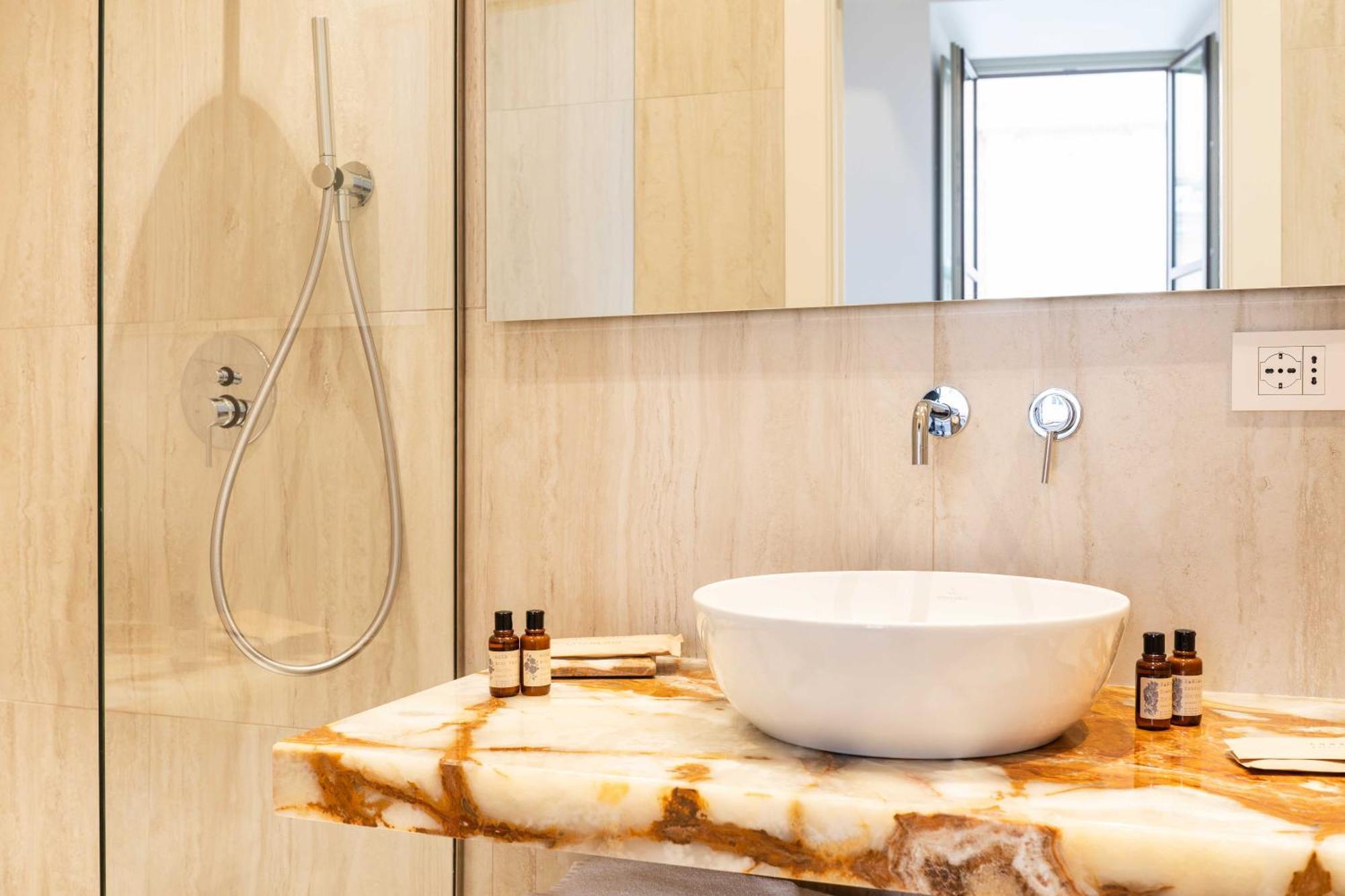 Maison Raggi Luxury Rome