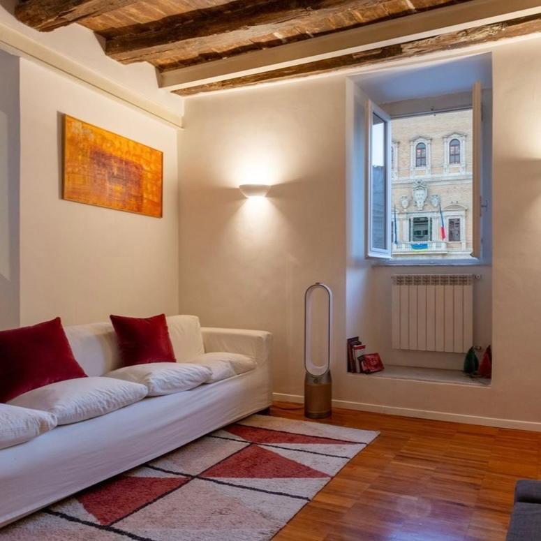Casa Cristina In Piazza Farnese Appartamento *
