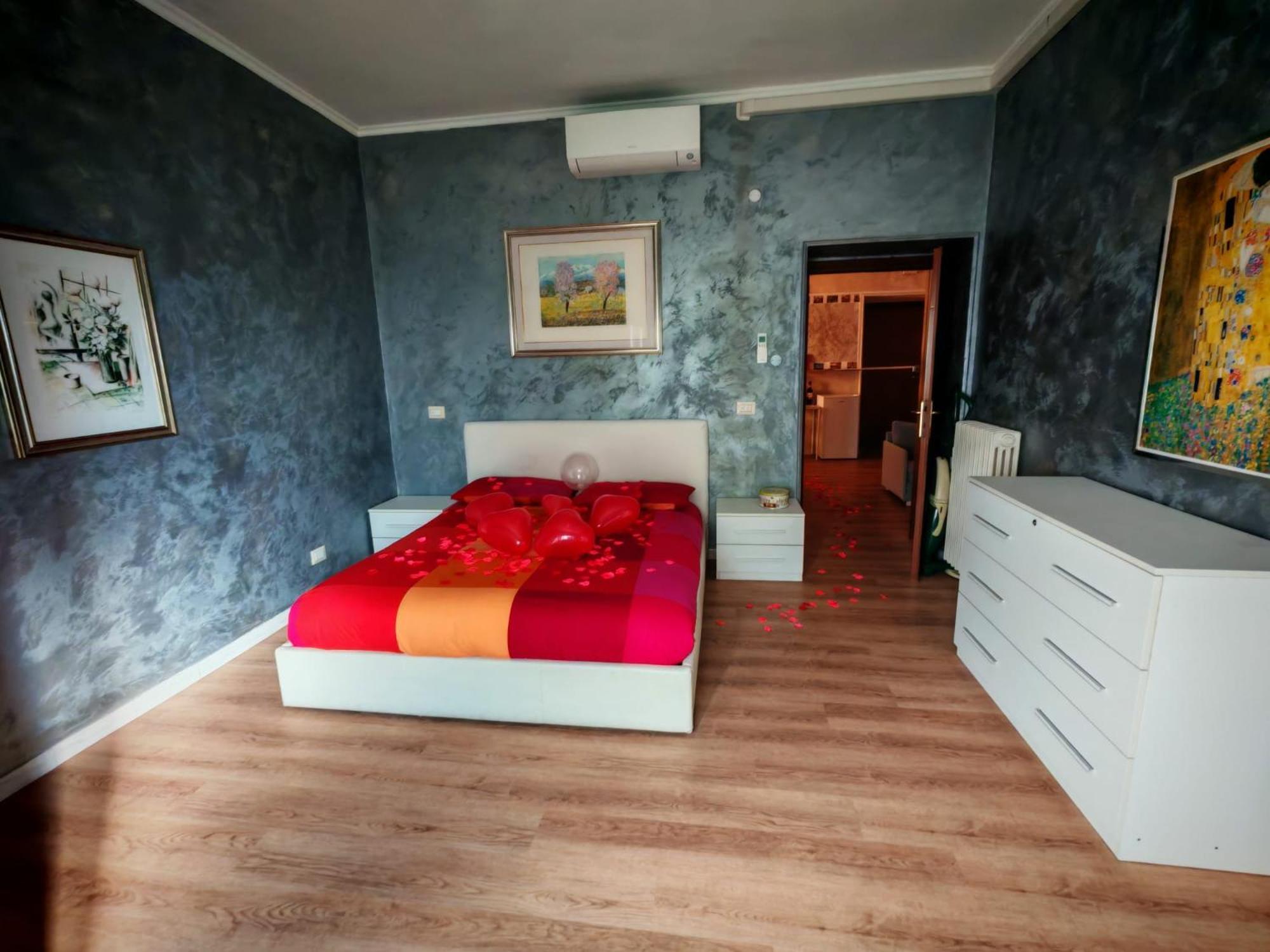 Casa Con Idromassaggio Metro C Alessandrino - San Giovanni E Trenino Laziali-termini -betti House Apartment Rome