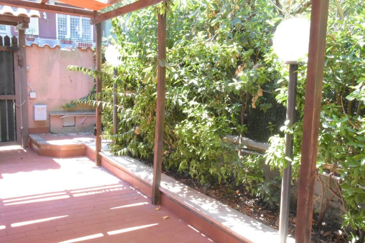 10 Minutes From The Vatican Parking Metr Holiday home Rome