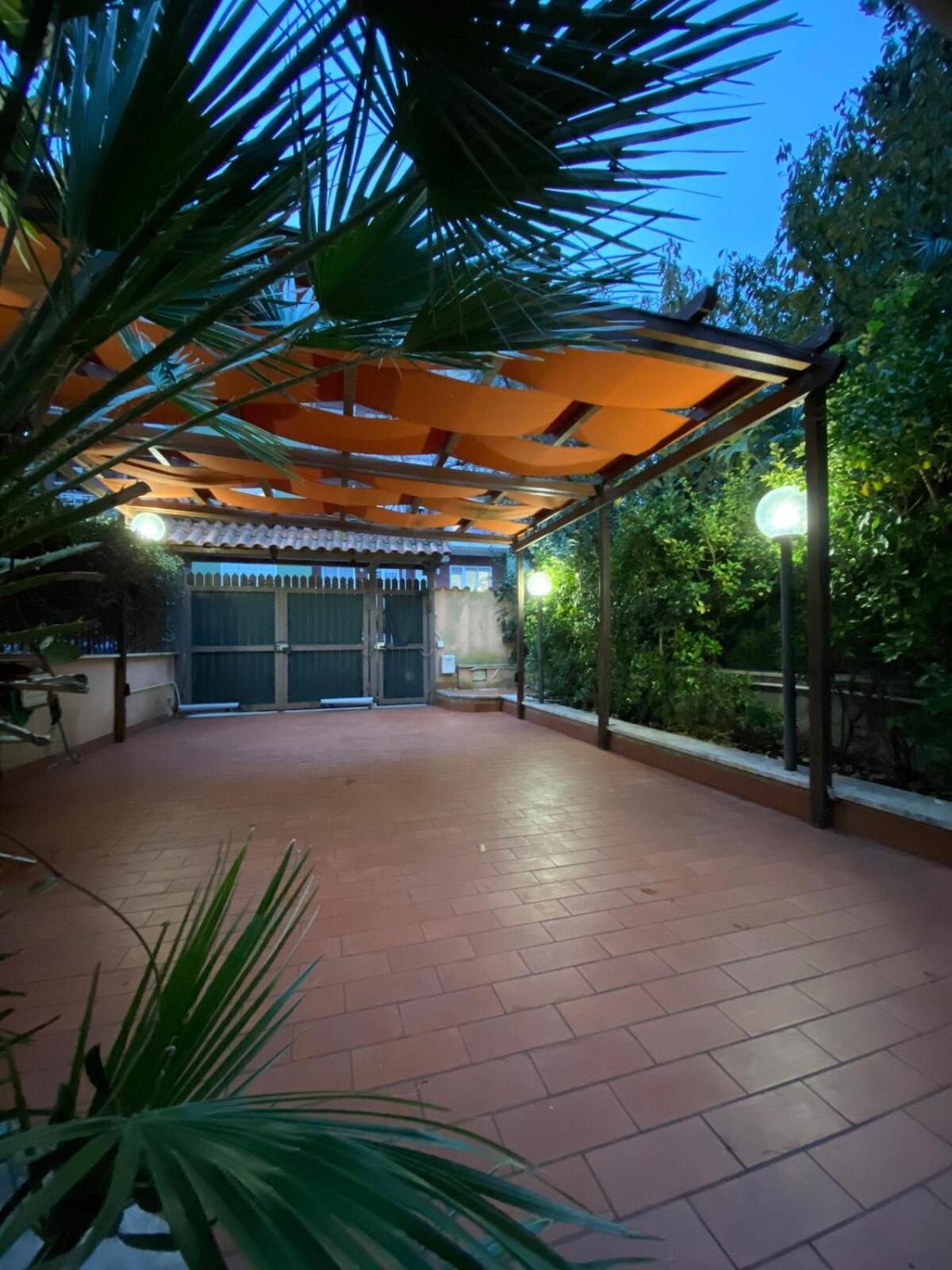 Holiday home 10 Minutes From The Vatican Parking Metr Rome