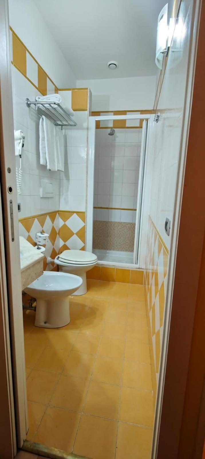 Fenicia Guest house *