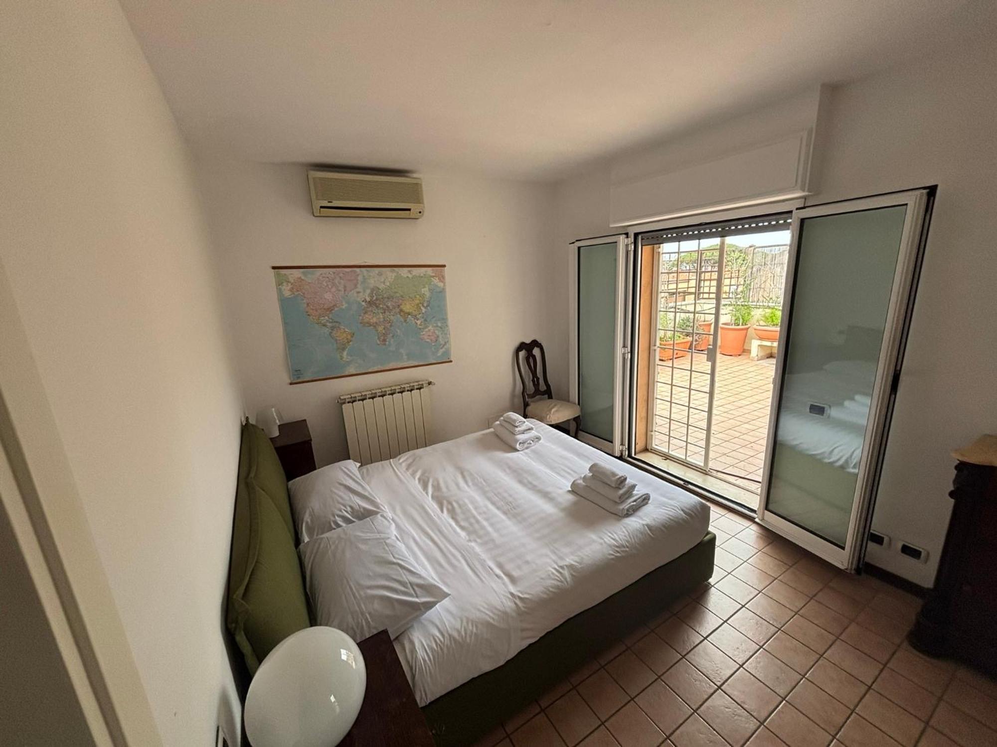 Eur - Colosseo Dolce Rooftop Wifi-ac-bbq Apartment Rome