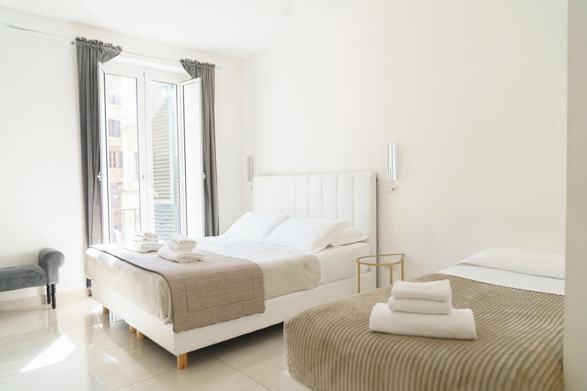 Piazza Venezia Grand Bed & Breakfast Rome