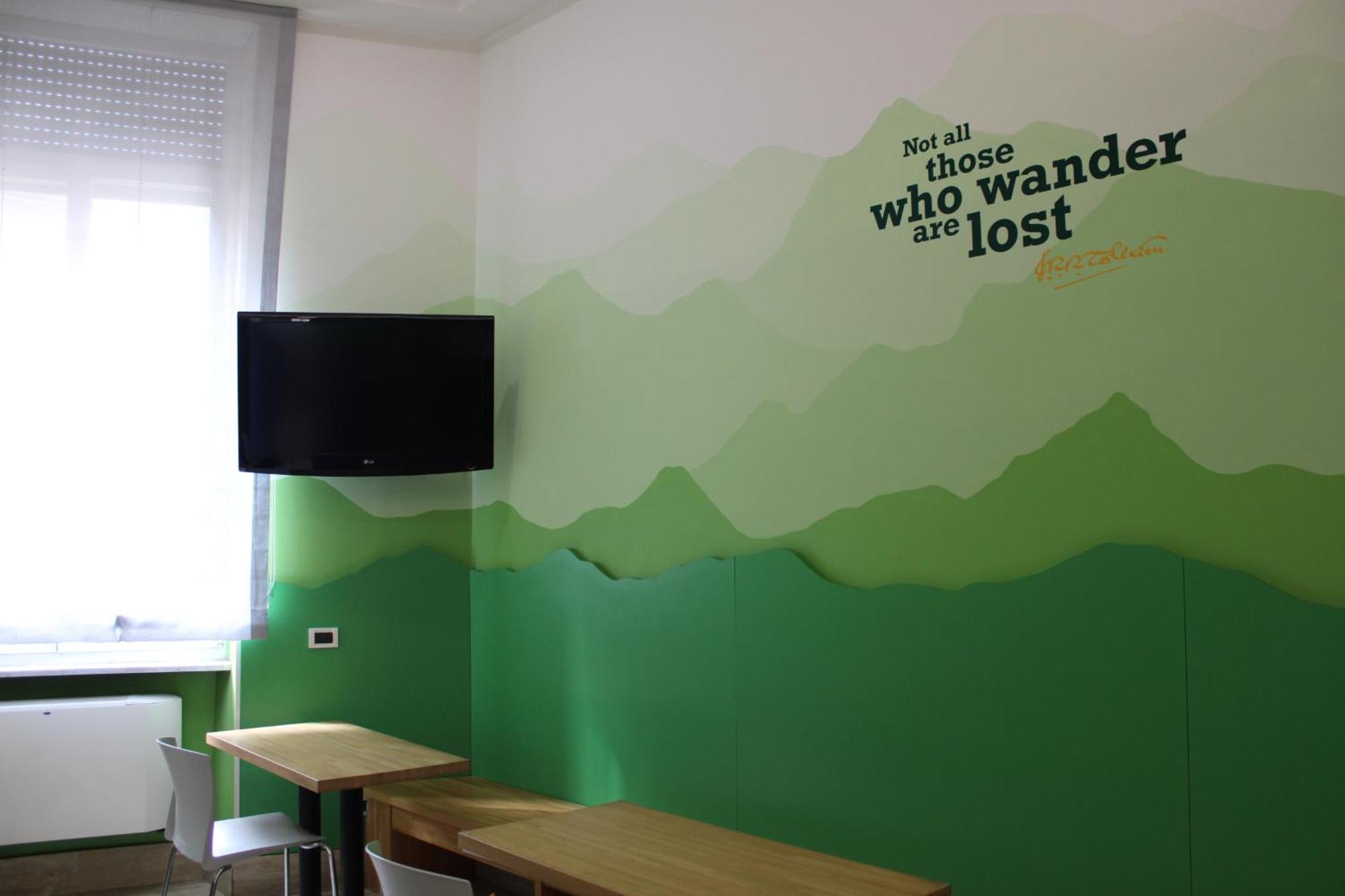 Hostel Scout Center *