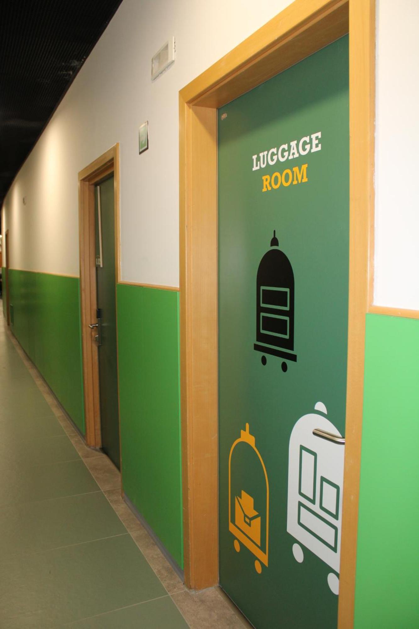 Hostel Scout Center *