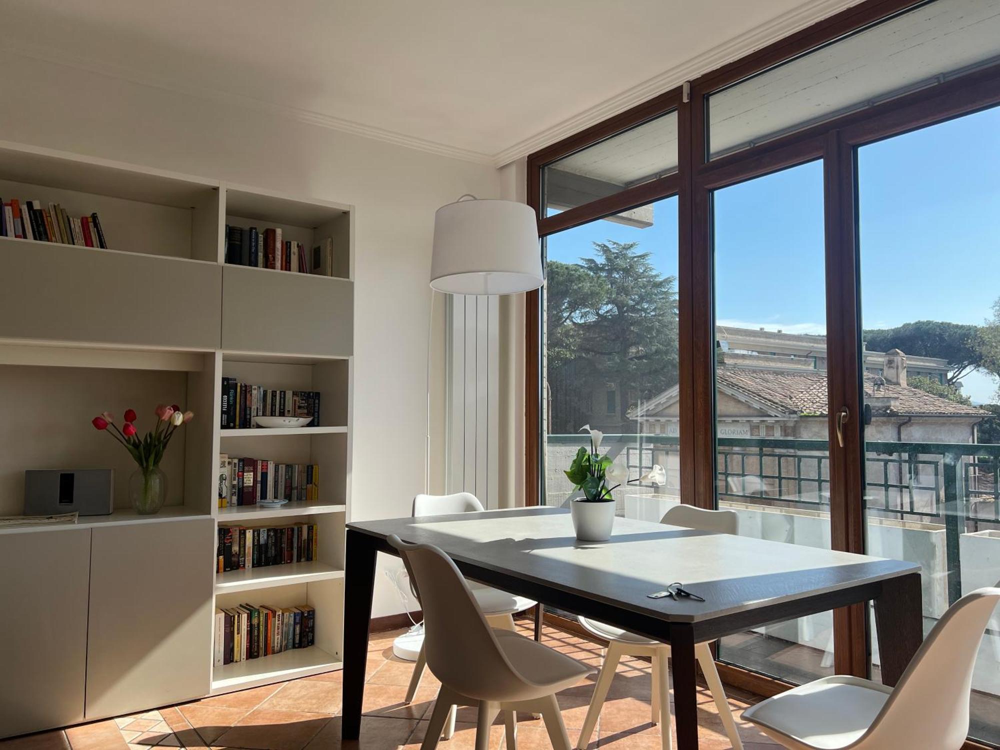 La Casa Del Tomo - Serenity & Charme, Steps From Cornelia Metro Line A Apartment *