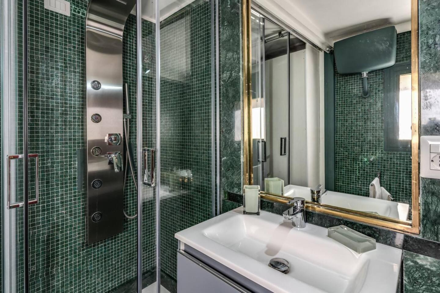 Domus In Via Del Corso Apartment Rome