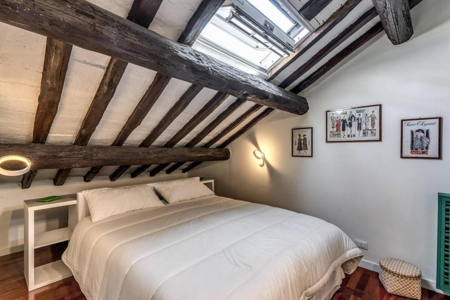 Apartment Domus In Via Del Corso Rome