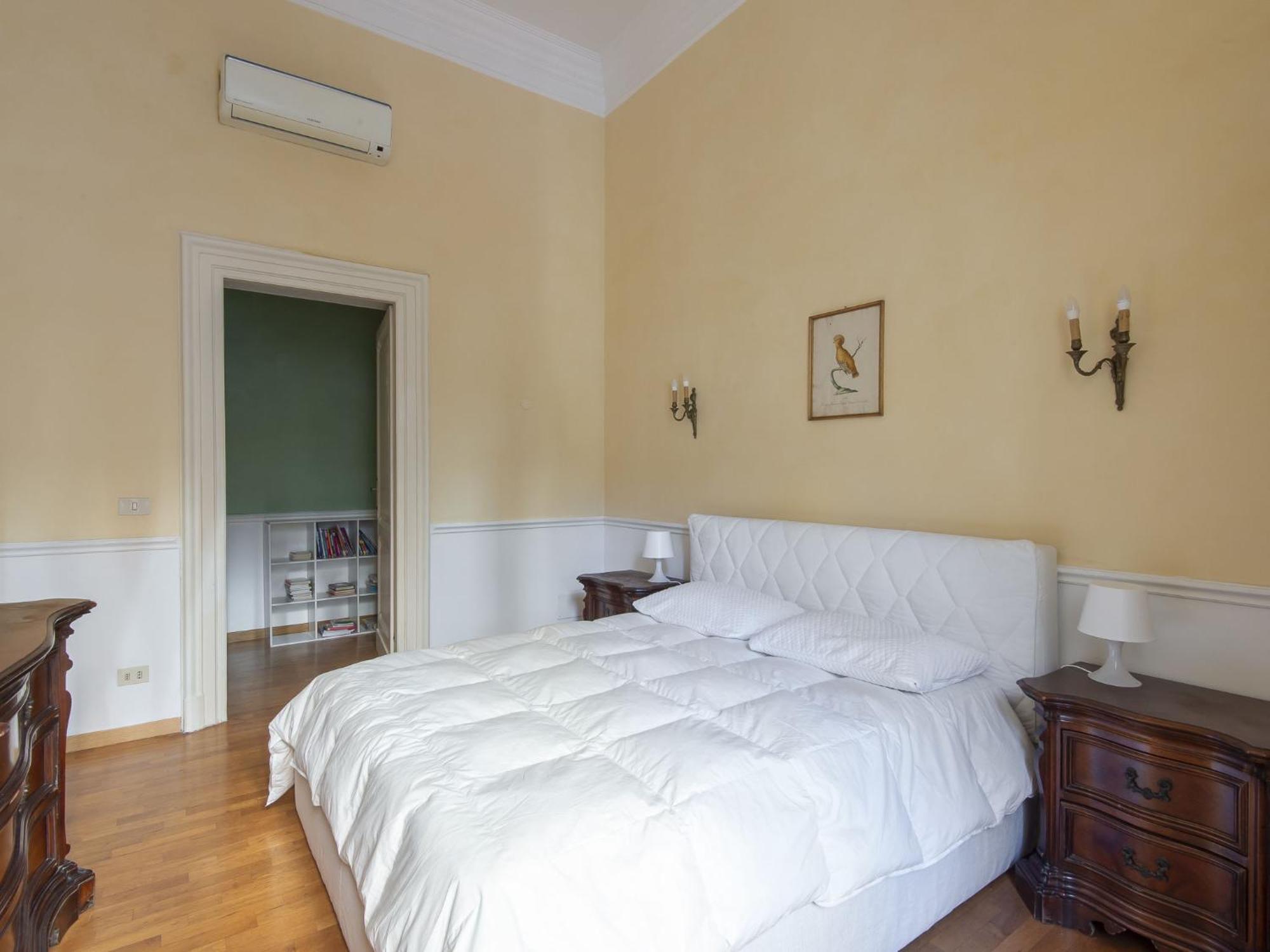 Plinio By Interhome * Rome