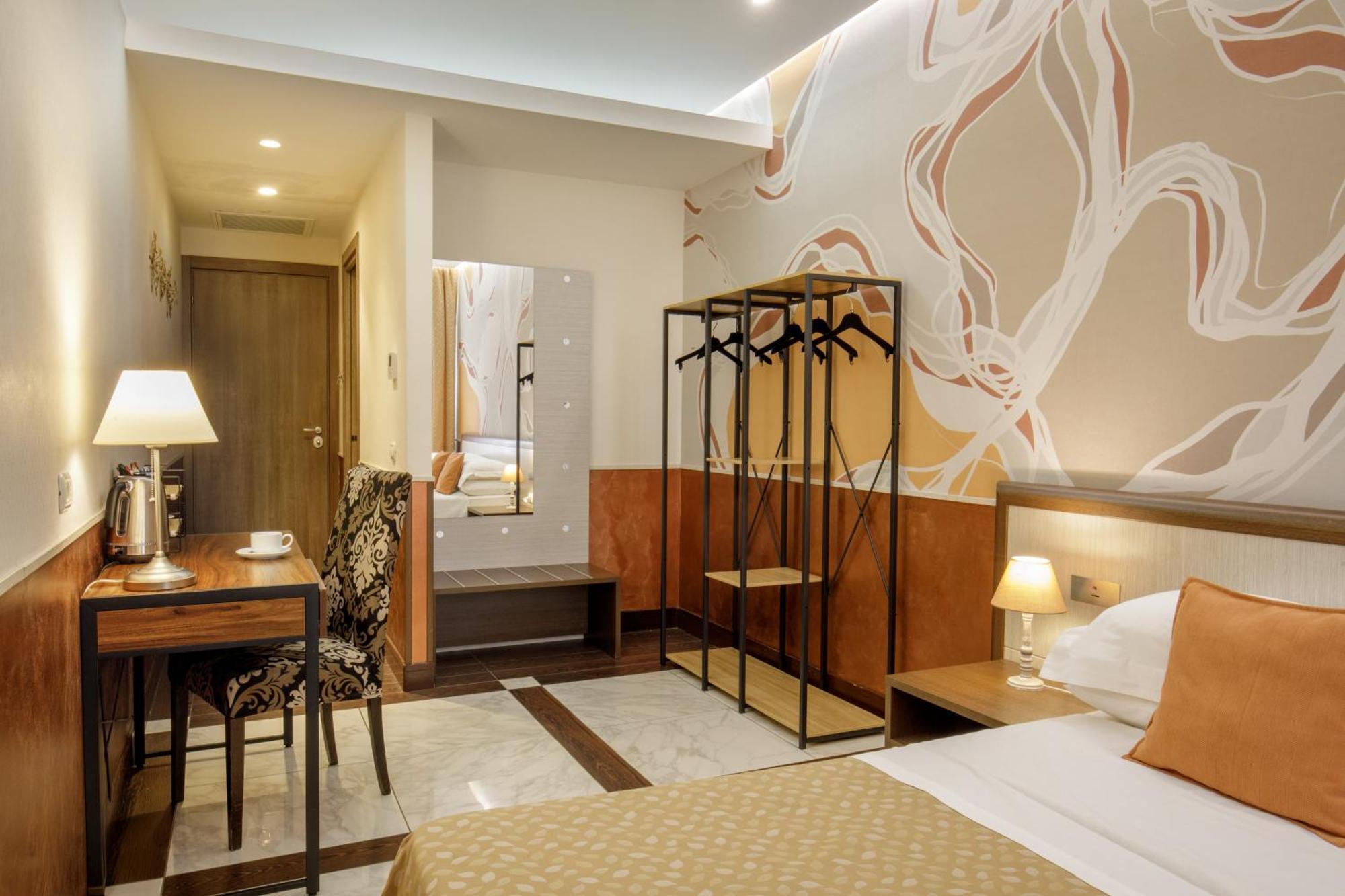 Corso Grand Bed & Breakfast 4*