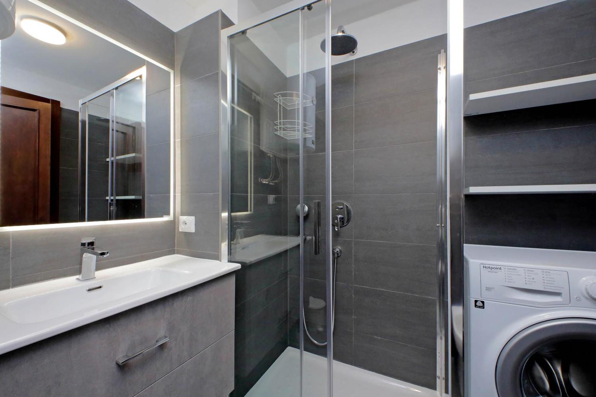 Lovely Via Sistina Apartment