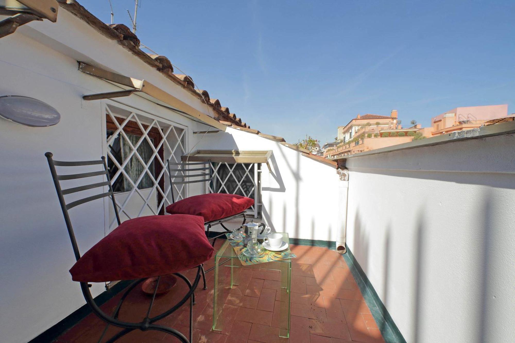 Apartment Lovely Via Sistina Rome