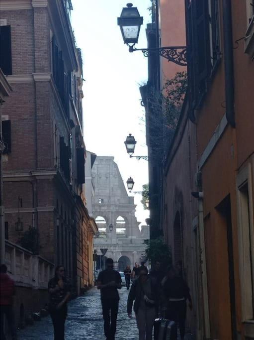 Loft Colosseo, In Center