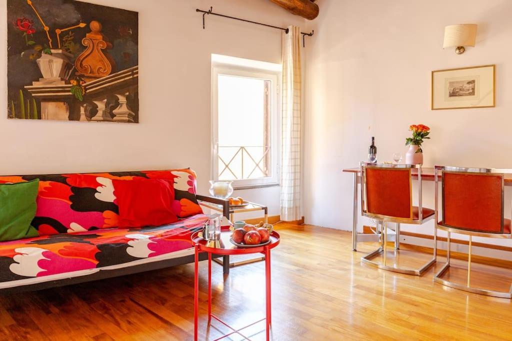 Apartment Loft Colosseo, In Center Rome