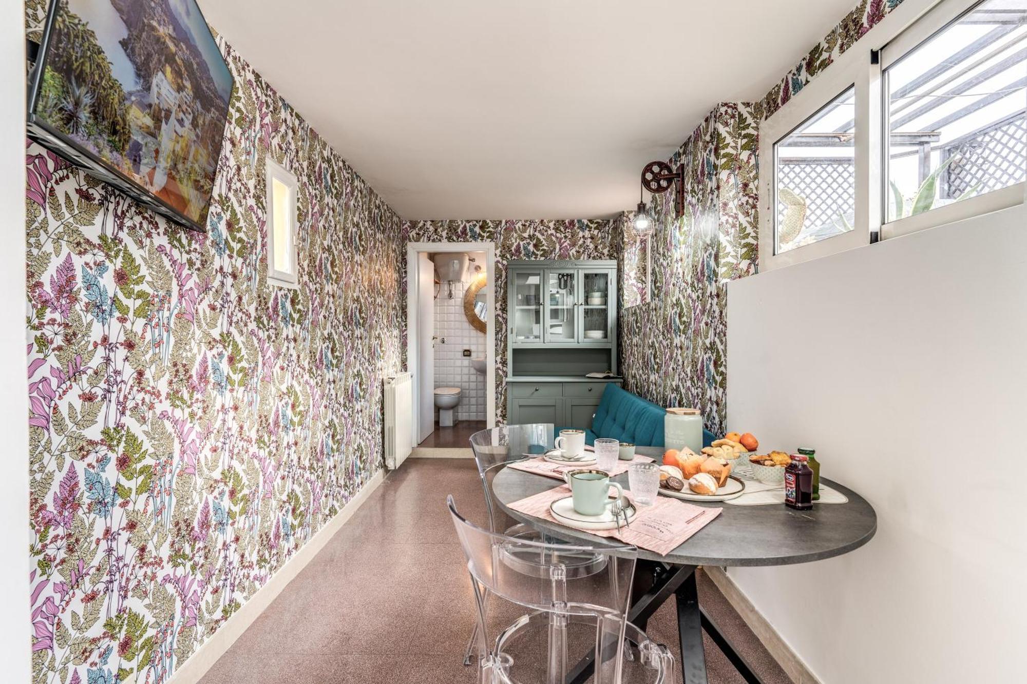 Terrazza Ippocrate Apartment