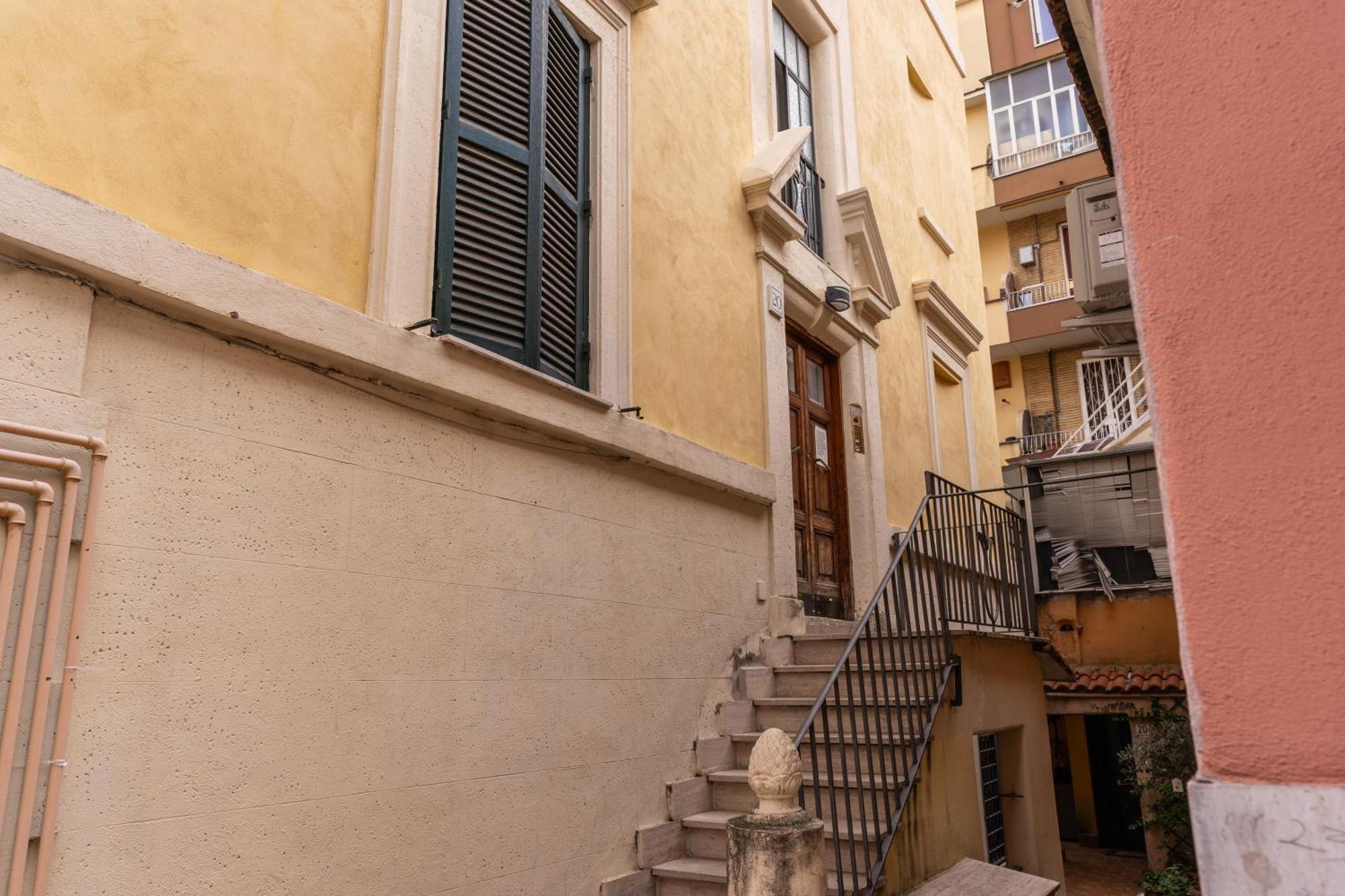 Terrazza Ippocrate Apartment