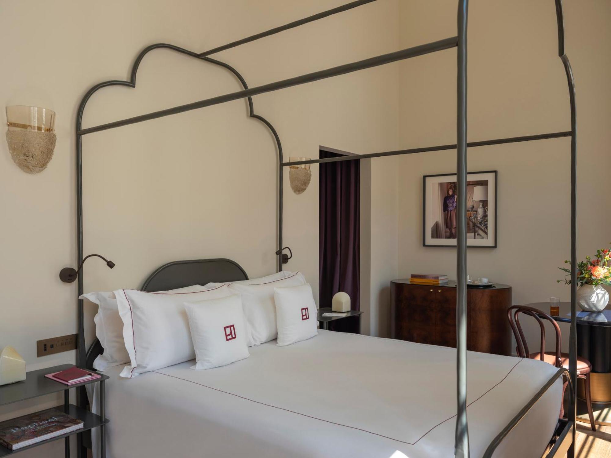 Palazzo Talia - Small Luxury Of The World 5* Rome