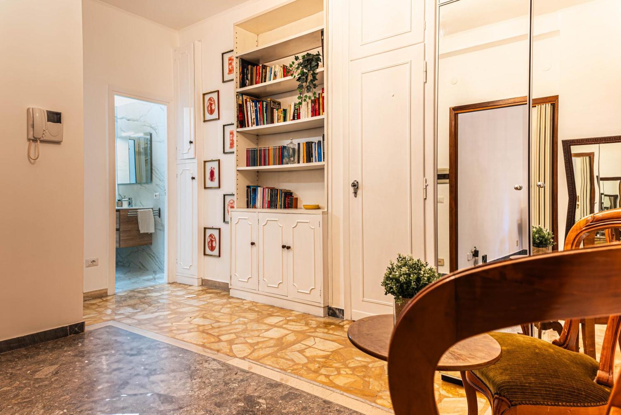 Vintage Flat Apartment *