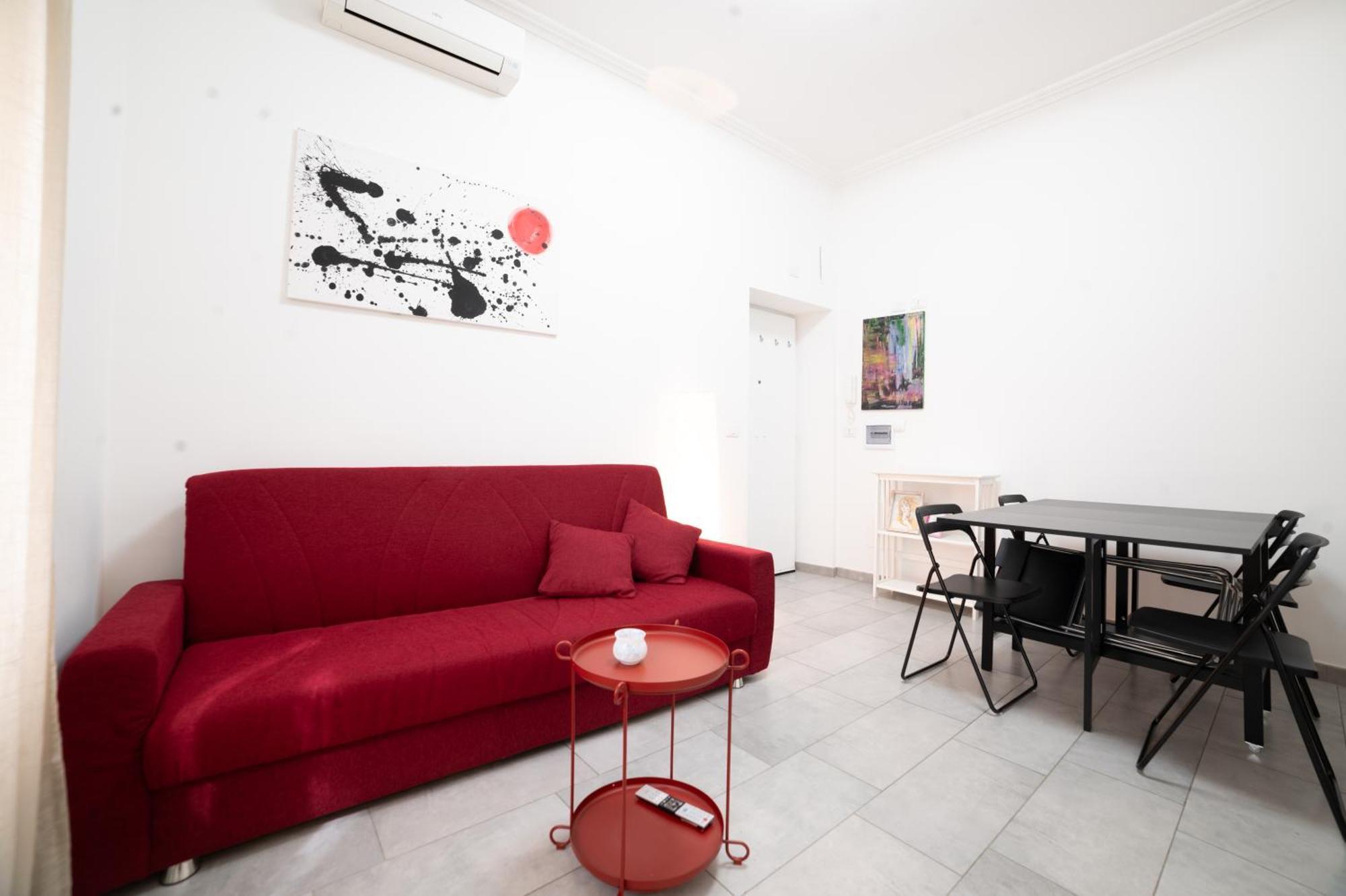 Benedetta Flat - Metropigneto & Tram - Free Wi-fi Apartment Rome