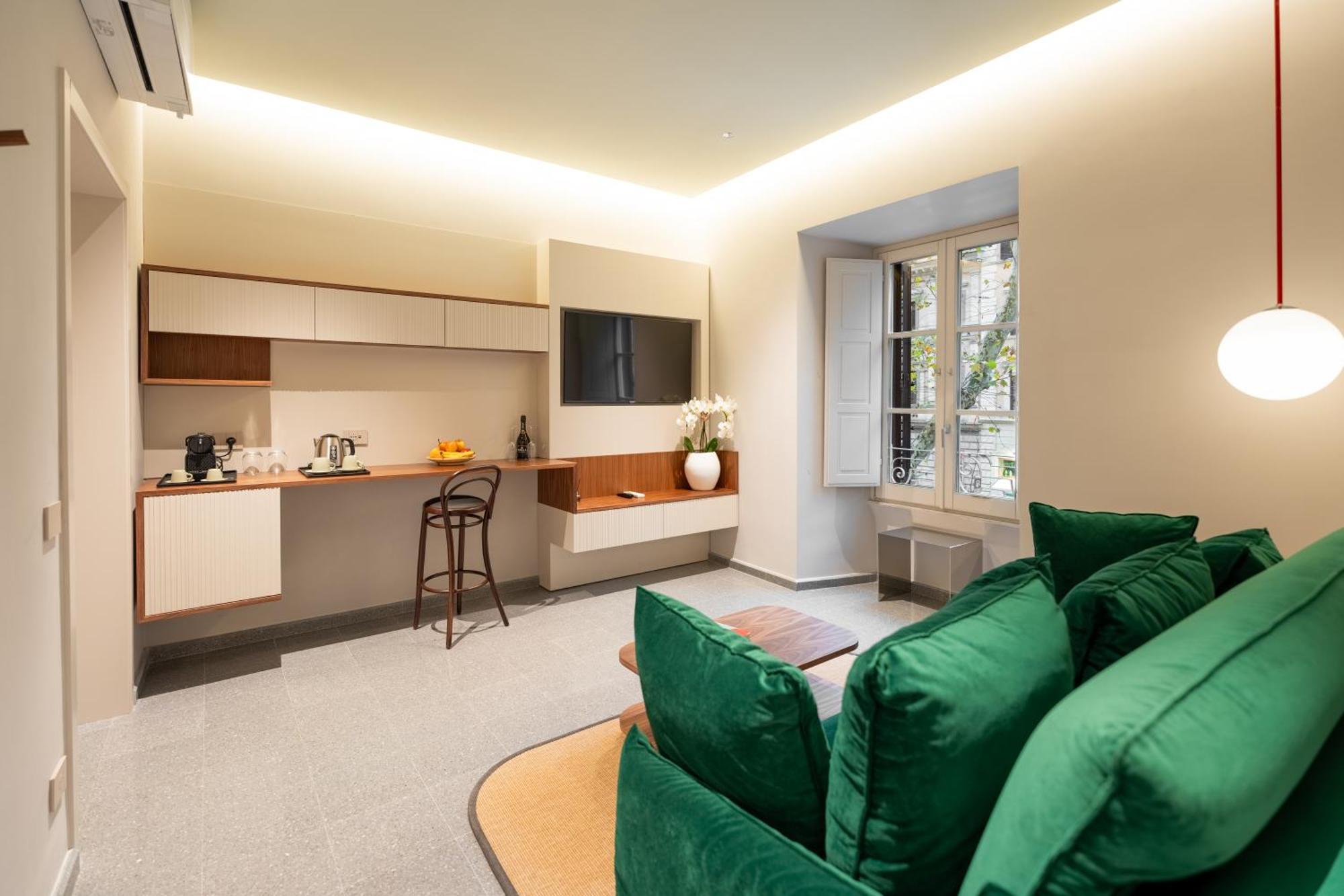 Apartment Luxury Near Colosseum Rome