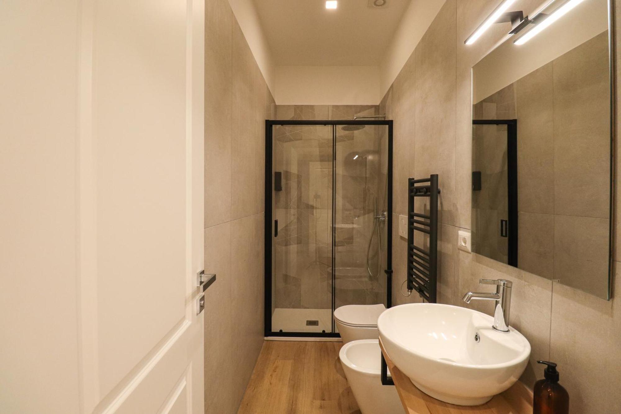 Guest house St Peter & Vatican Luxury - Boutique In Centre & Vatican - Ac, Wifi & Metro 5 Min