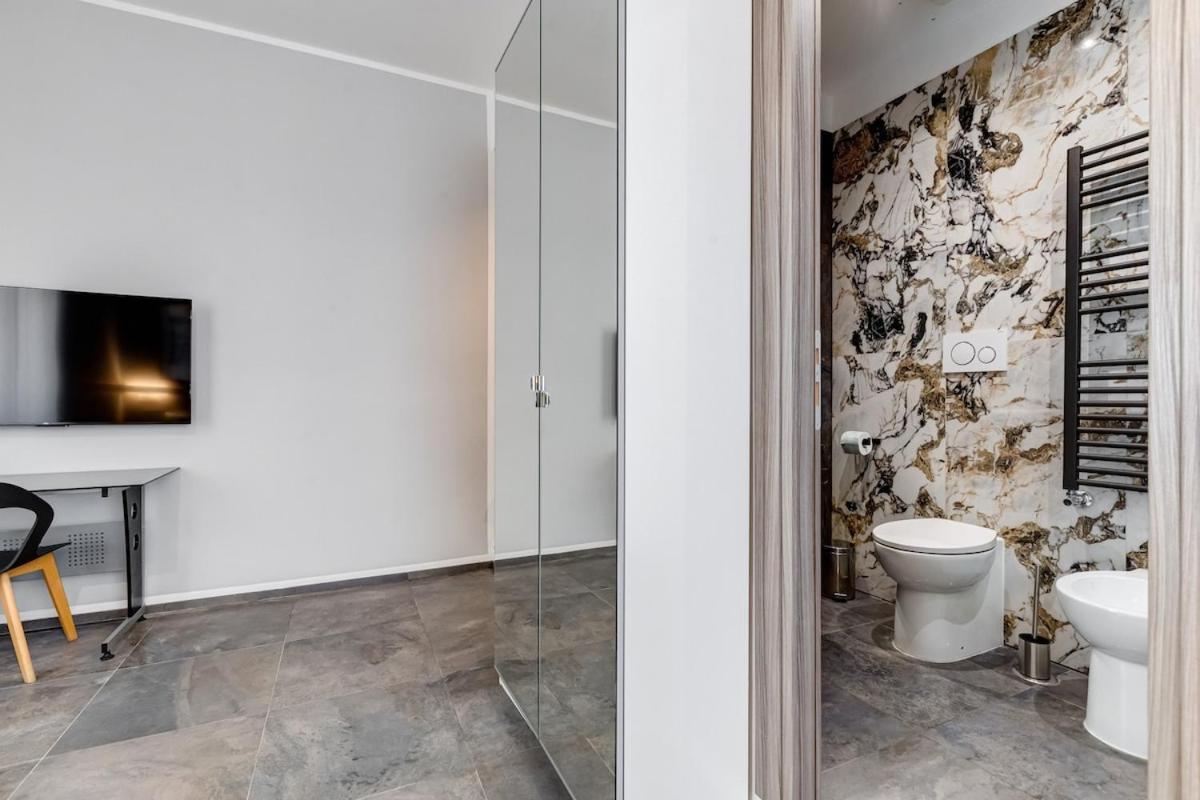 Apartment Bdc - Majestic 4-bdr In Termini Rome