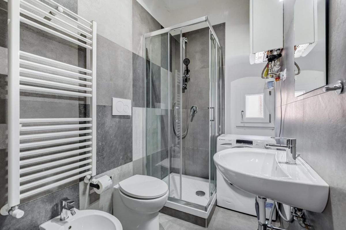 Apartment Bdc - Majestic 4-bdr In Termini Rome