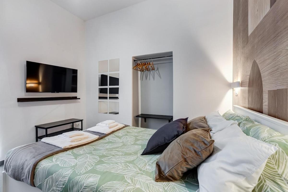 Bdc - Majestic 4-bdr In Termini Apartment *