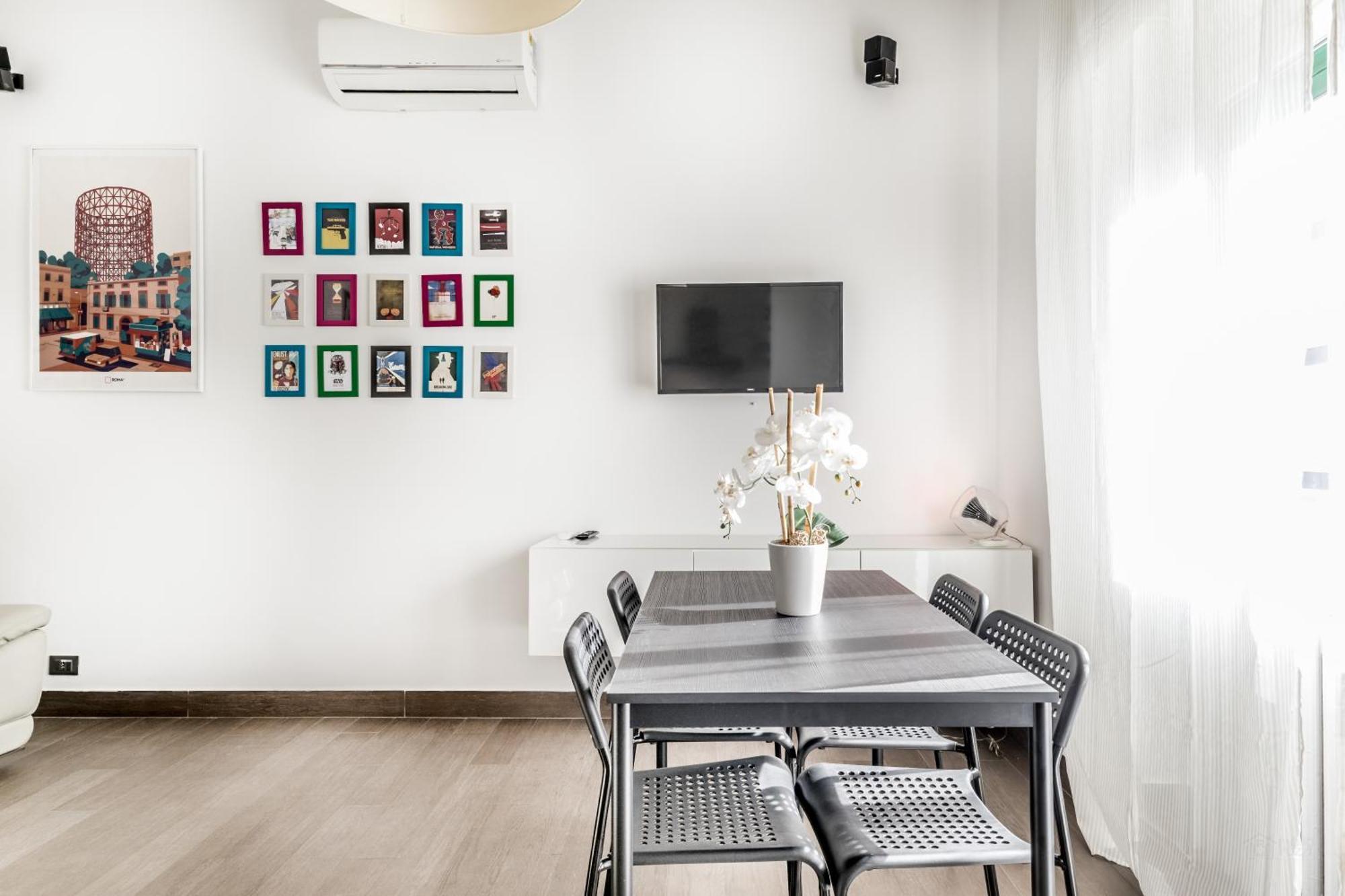 Bbhome Tiburtina Station *