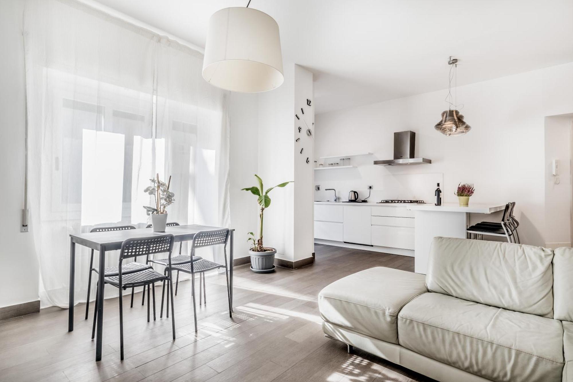 Bbhome Tiburtina Station Rome