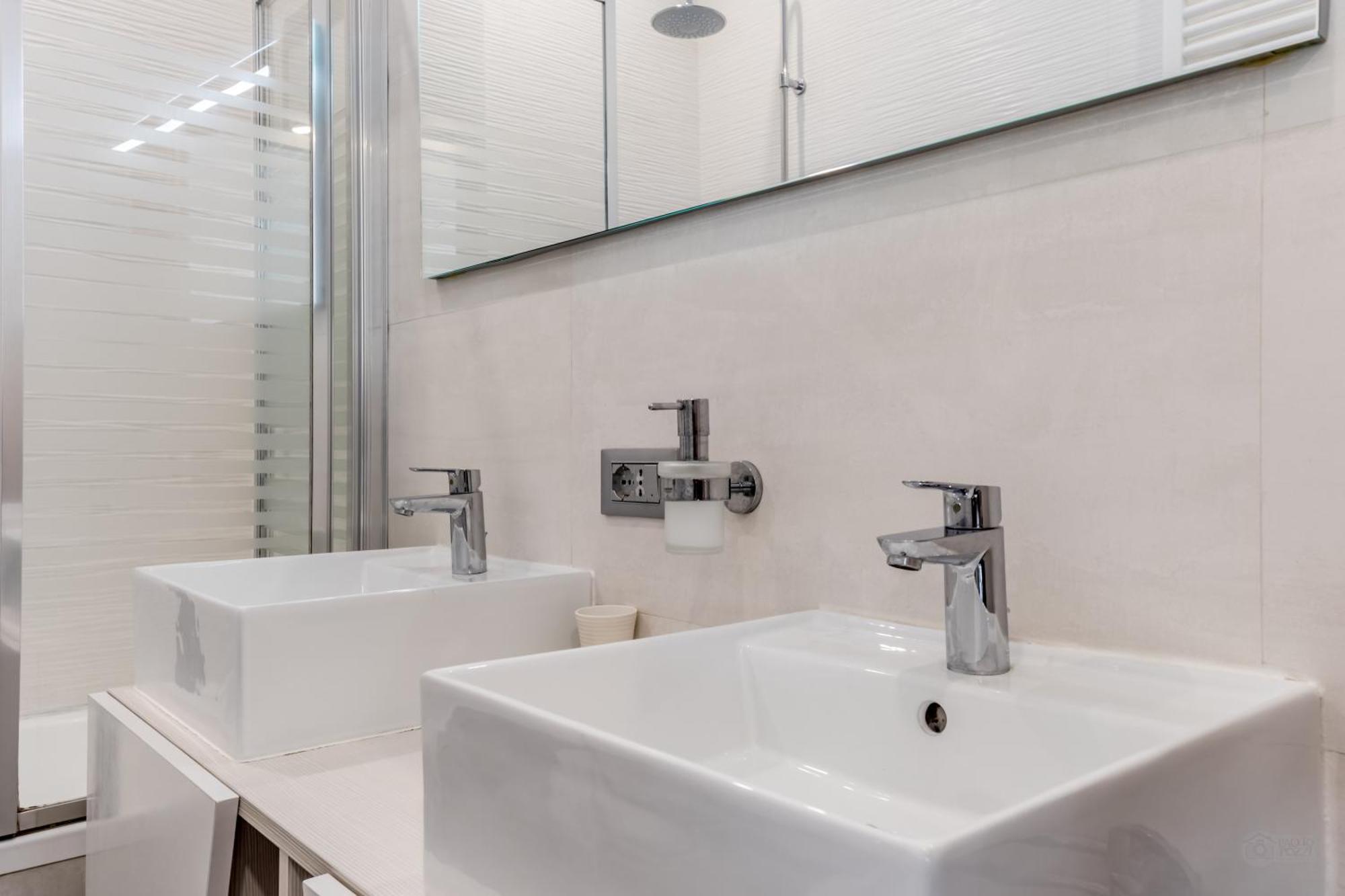 Bbhome Tiburtina Station * Rome