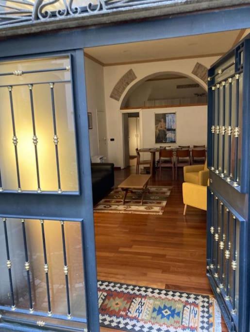 Loft Accogliente - Piazza San Giovanni Appartamento *