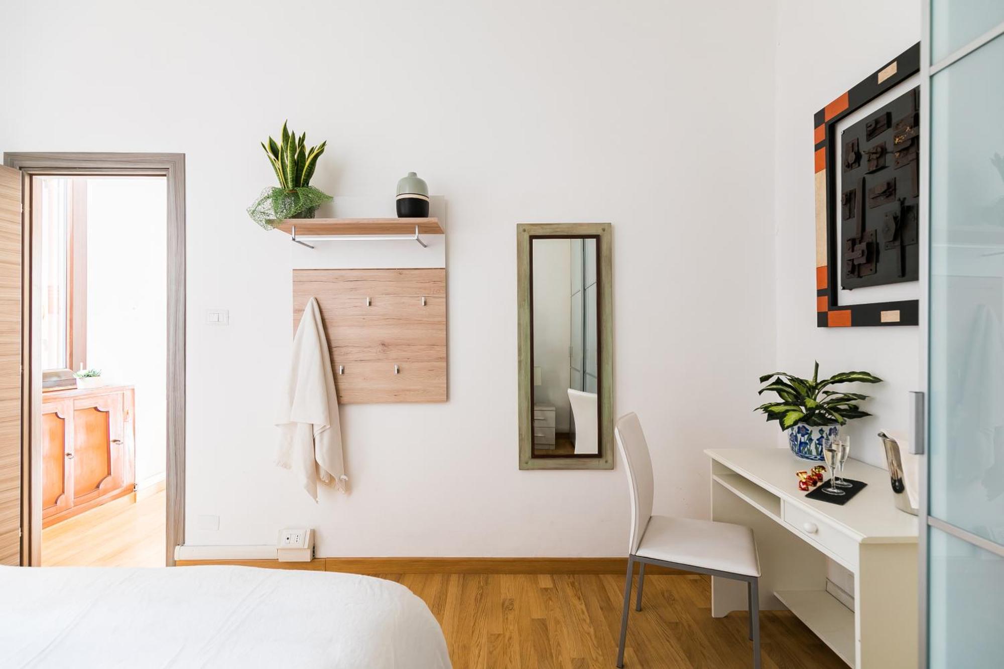 Domus Borgo Pio - San Pietro Apartment Rome