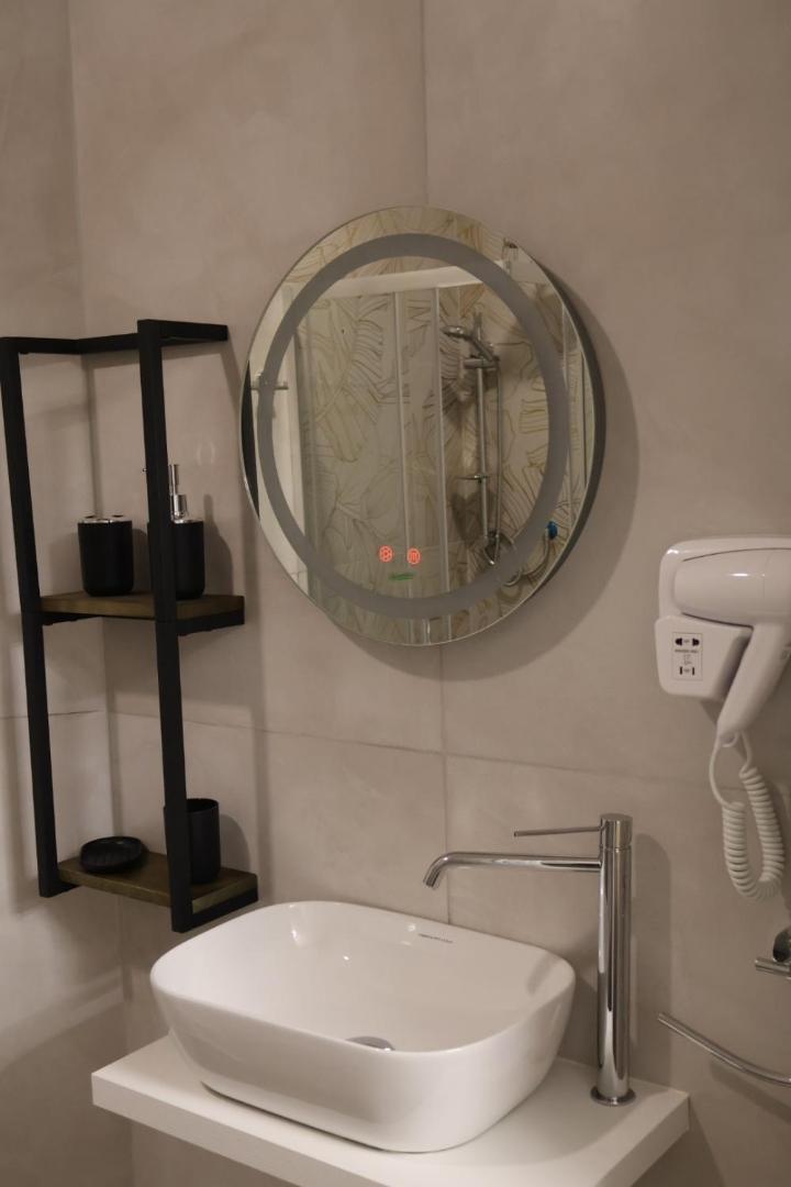 Coloss Imperial Guest house *