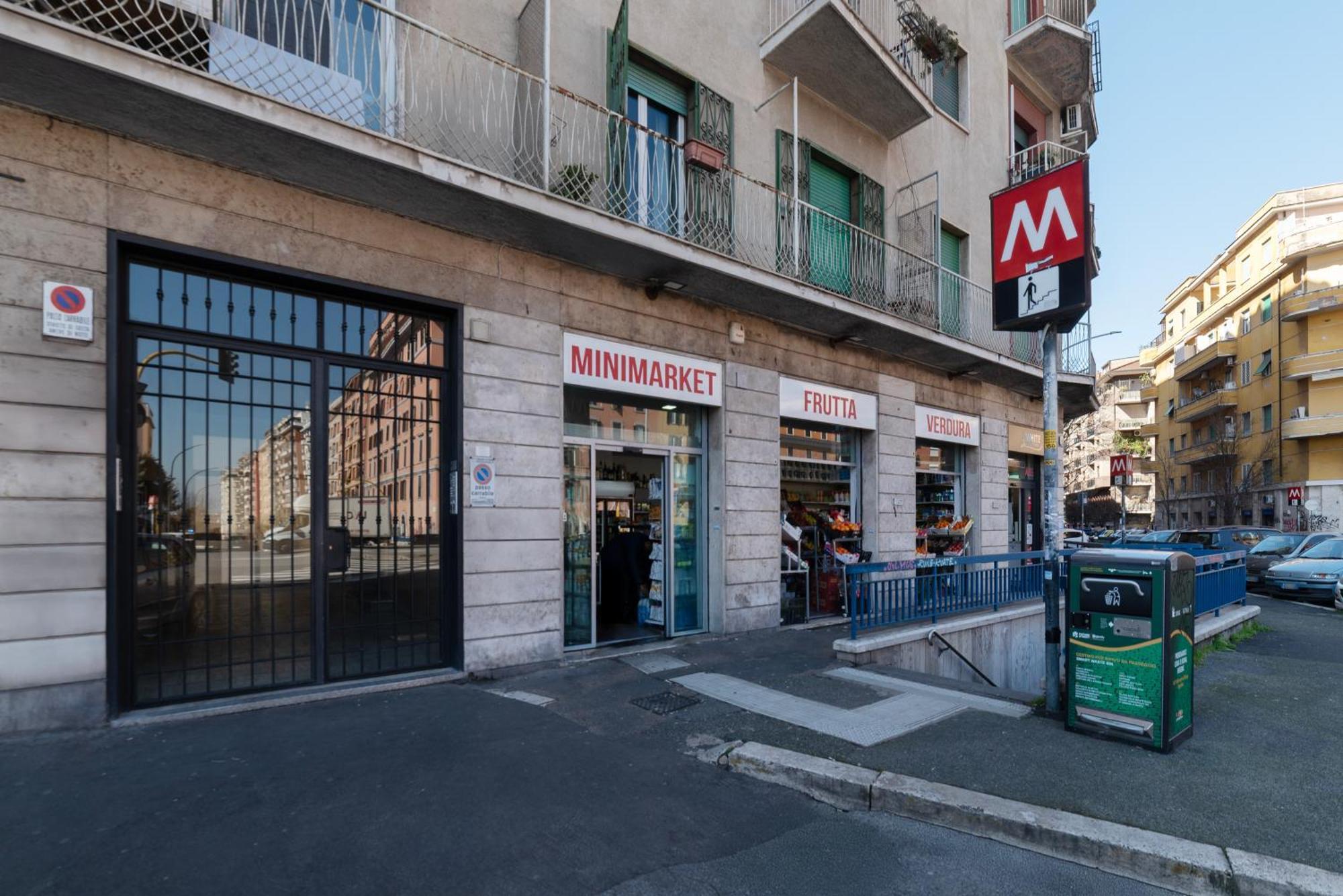 Ych-ponte Lungo Apartment Rome