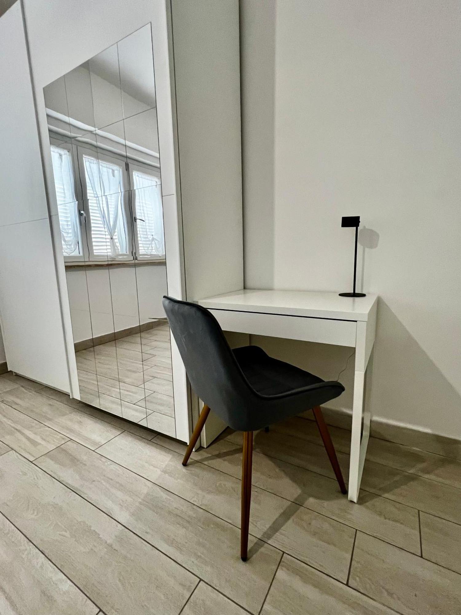 Elegant & Spacious 2br 2ba Unit With Private Patio Rome