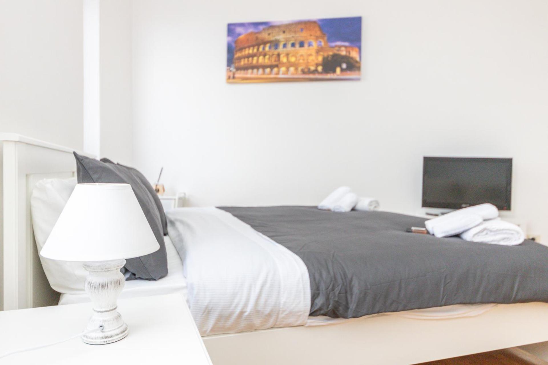 Casilina Heritage Loft Apartment Rome