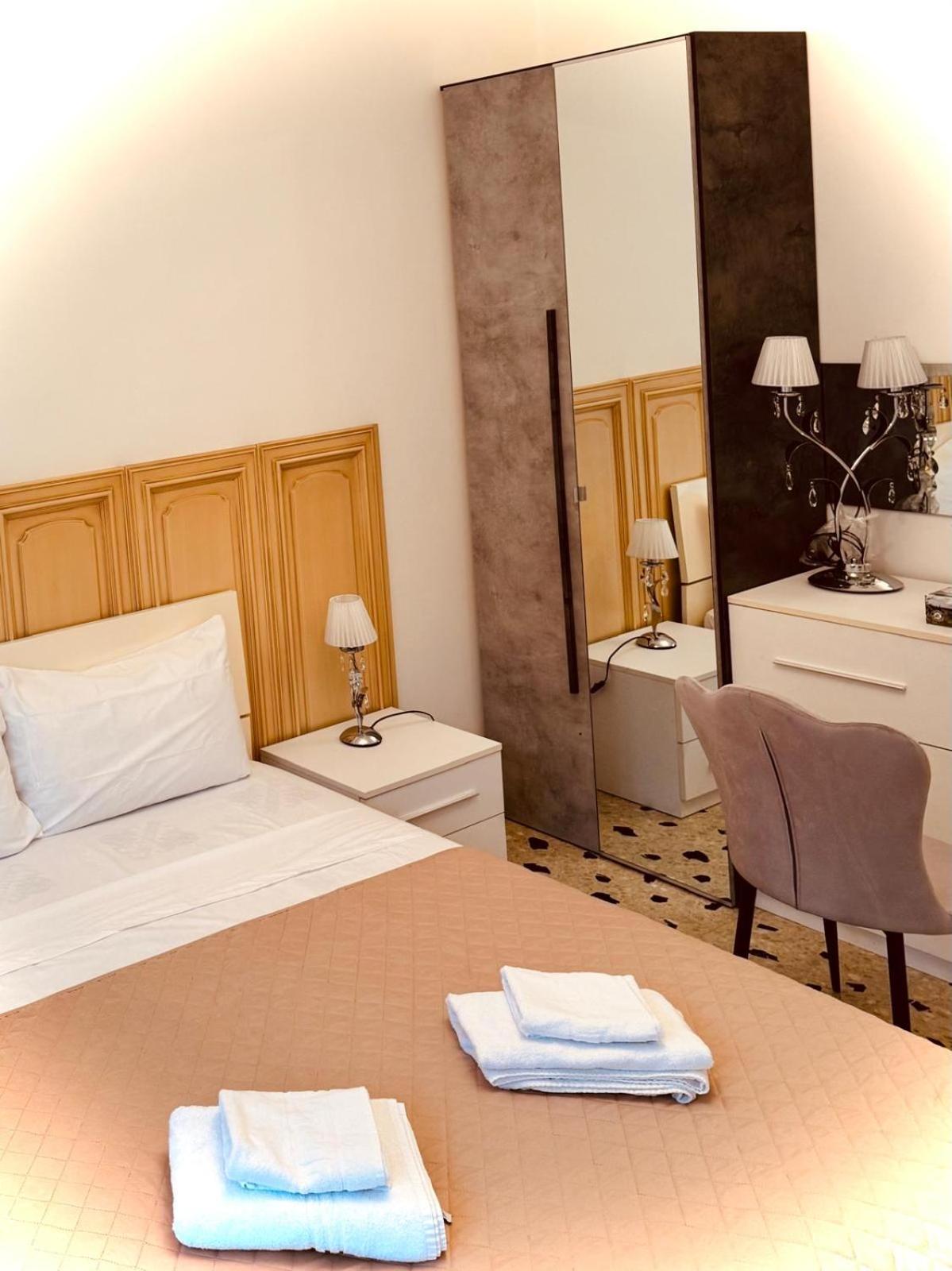 Guest house 100 Meters To Vatican Easy Rome