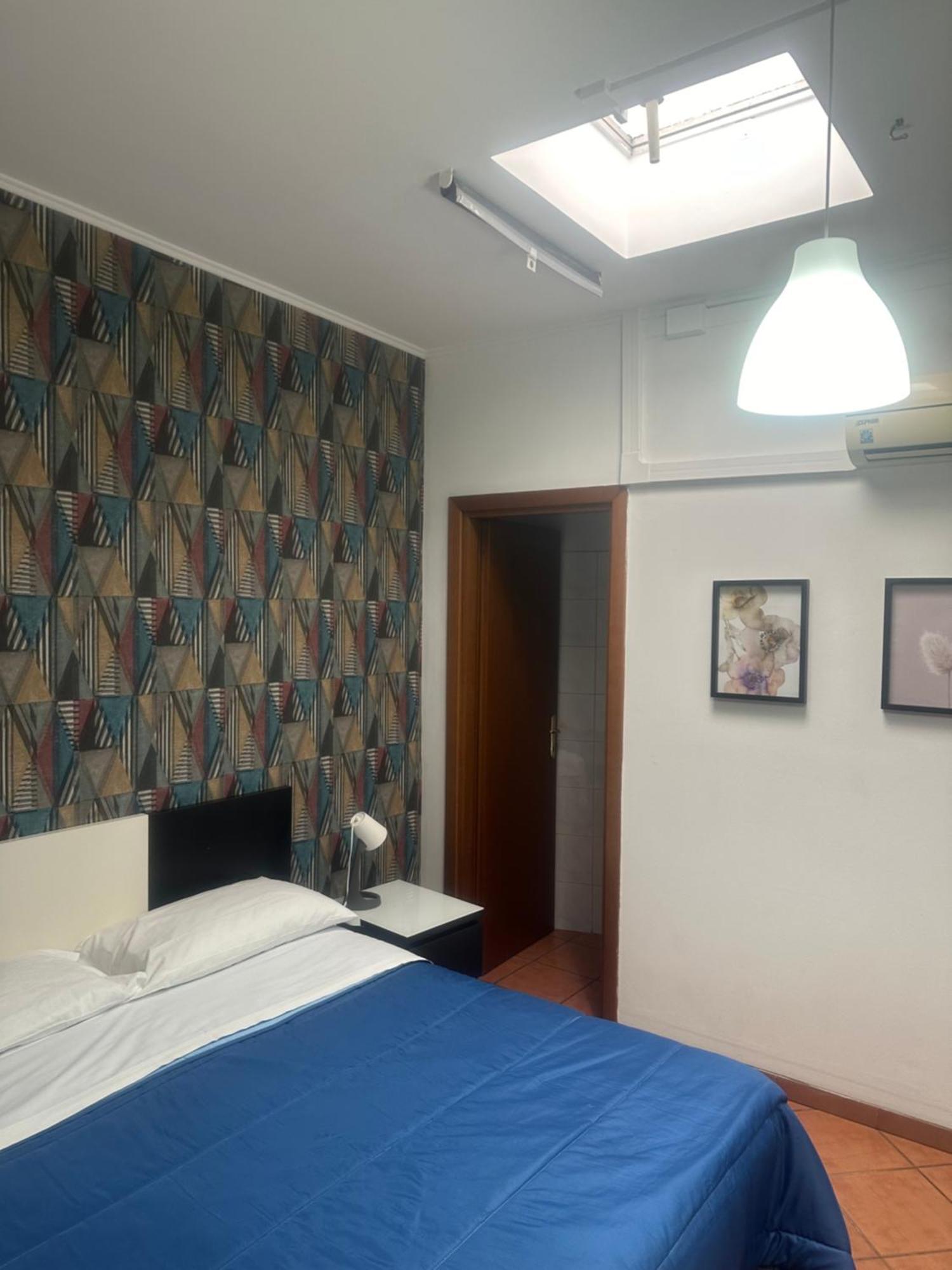 Happy House Guest house *